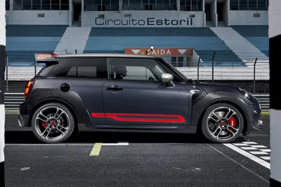 Мини Countryman цены и фото: купить новый автомобиль Mini Countryman  2023-2024 у официального дилера Авилон в Москве