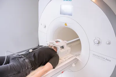 МРТ сосудов шеи - цены в Москве, сделать магнитно-резонансную томографию  сосудов шеи в «СМ-Клиника»
