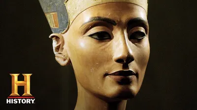 Artists Return Nefertiti Bust to Egypt Thanks to Covert 3-D Scanning