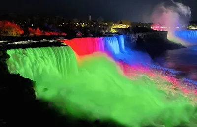 Ниагарский водопад окрасился в цвета азербайджанского флага (ФОТО/ВИДЕО)