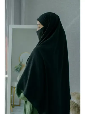 Вот такой красивый платок двух слойный на резинке в комплекте идет Никаб 🌷  Ткань шифон 🌷Производство Египет 🇪🇬 🌷 Цена 2.500₽ | Instagram