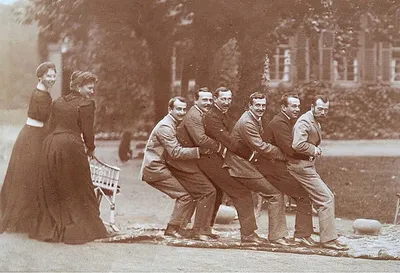 Как царь Николай II прикалывался с друзьями на фотосессии. Такого Николая II  вы ещё не видели / Я фотограф | Я фотограф | Дзен