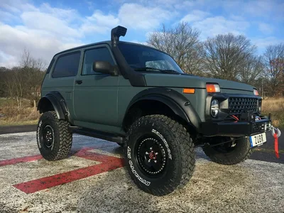 Немецкое тюнинг-ателье Zubr Team представило «Ниву», которая стоит дороже  Ford Bronco