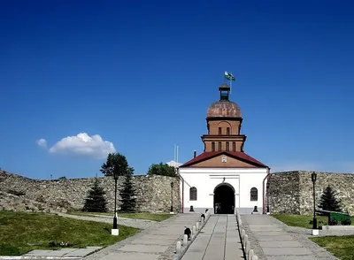 Новокузнецк. Площади Театральная и Маяковского