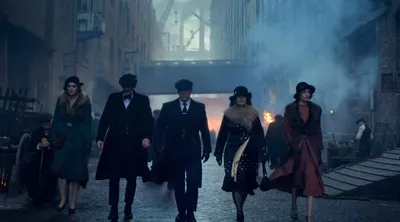 Острые козырьки. Peaky Blinders | Стиль, Фотосессия, Мужской портрет