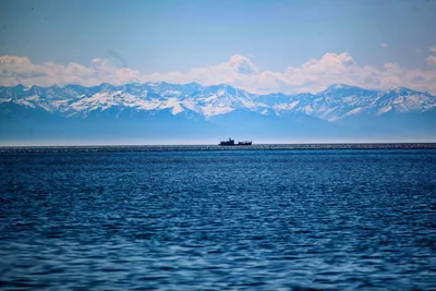 Озеро Байкал - самое глубокое озеро на планете