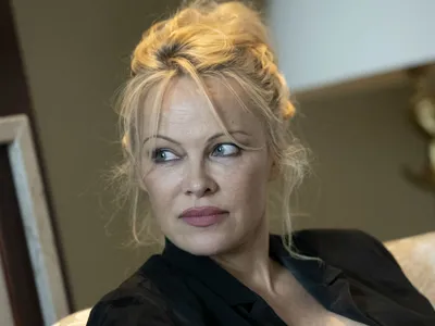 Why Pamela Anderson Decided To Go Makeup-Free To 'Challenge Beauty'