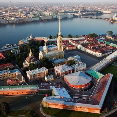 Петропавловская крепость утром. Петропавловская крепость. Фото  Санкт-Петербурга и пригородов