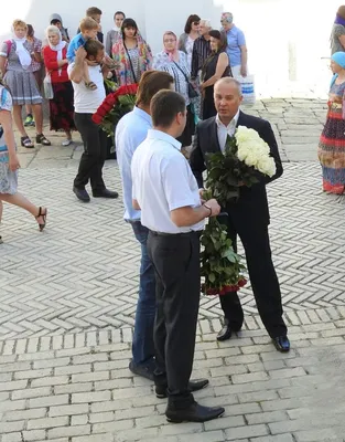 Умер поэт и актер Николай Добронравов: с ним прощаются в Концертном зале  имени Чайковского Московской филармонии, его похоронят на Новодевичьем  кладбище, что известно, видео, прямой эфир - 20 сентября 2023 - msk1.ru