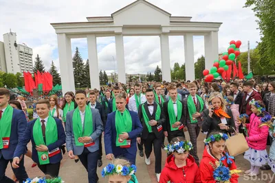 Последний звонок прозвенел для котовских школьников (фото) | Наш вестник