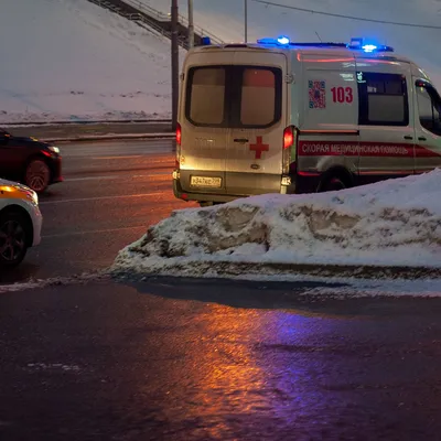 В Воронежской области школьник получил удар током, забравшись на стоящий  вагон поезда