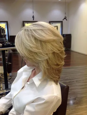 awesome Стрижка каскад (50 фото) – как правильно уложить волосы Читай  больше http://avrorra.com/strij… | Medium hair styles, Medium length hair  styles, Layered hair