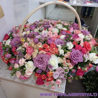 Купить Букет цветов \"Роскошный\" №163 в Москве недорого с доставкой