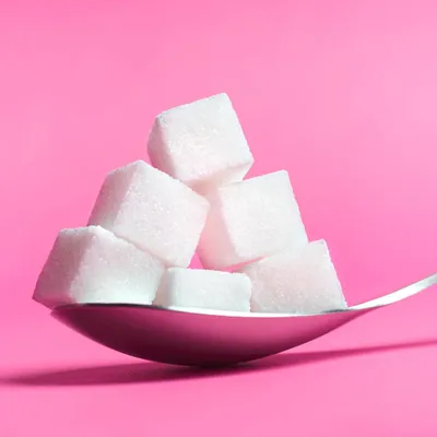 Эксперты рекомендуют ограничить сахар до 6 чайных ложек в день, чтобы  улучшить своё здоровье - Life4me+