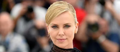 Ростовая фигура Шарлиз Терон (Charlize Theron) 553х1753 мм - купить по  выгодной цене | Магазин шаблонов Принт100