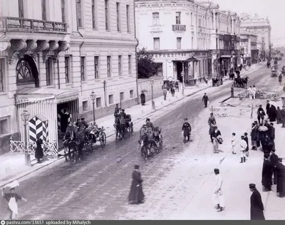 Черно-белые и цветные фото старой Москвы 1950 годов. Часть 1. | Старые  фотографии, Москва, Черно-белое