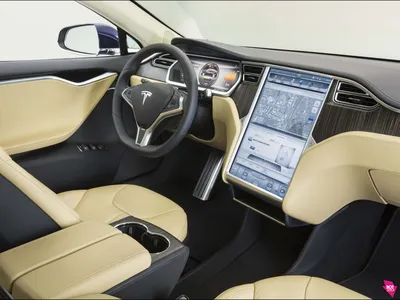 Самая доступная «Тесла»: 500 километров хода, 15-дюймовый экран и автопилот  — Motor