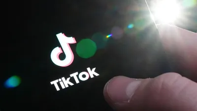 TikTok: Spaßige App - oder Sicherheitsrisiko? | tagesschau.de