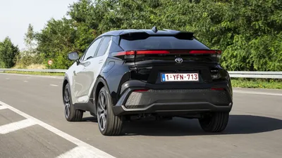 2022 Toyota C-HR: Choosing the Right Trim - Autotrader