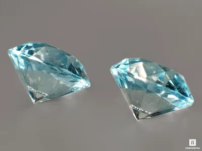 Топаз голубой, огранка 7х5 мм (1,4 ct), цена - 1760 руб