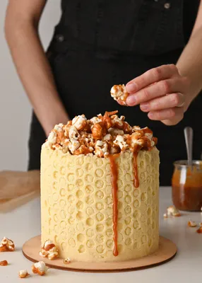 Торт Медовик – все просят этот рецепт. Очень вкусный медовый торт со  сметанным кремом. Пошаговый рецепт с фото и видео | Хочу ТОРТ! | Дзен