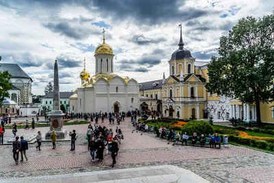 Троице-Сергиева лавра, Сергиев Посад. Гостиницы рядом, фото, видео, как  добраться — Туристер.Ру