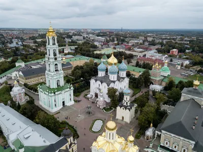 Троице-Сергиева лавра - Достопримечательность