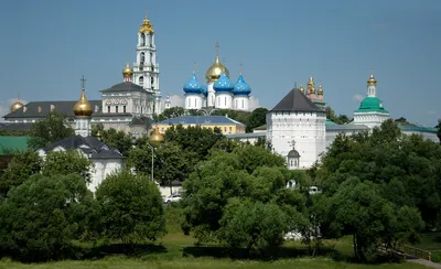 Троице-Сергиева лавра: где находится, описание, история