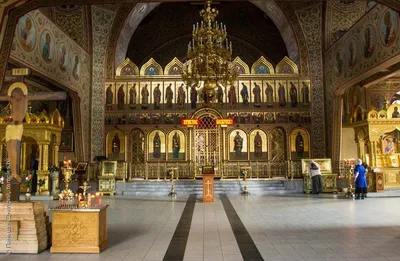 В Троице-Сергиевой лавре рассказали, что поставляют в мусульманскую страну  - РИА Новости, 25.09.2023