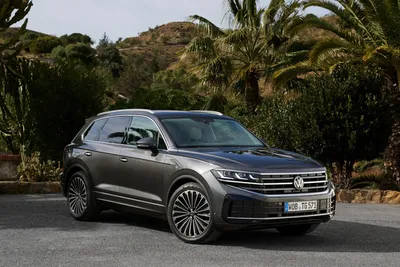 Volkswagen Touareg 3.0 l V6 TDI 4MOTION DSG R-Line AHK |