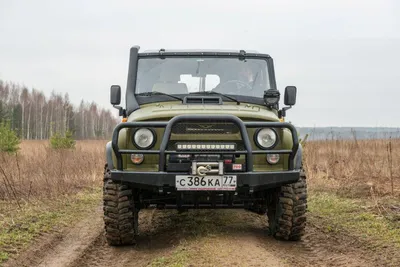 Auto UAZ-469 Sowjetisches 4x4 Redaktionelles Stockbild - Bild von  gegründet, enorm: 50737559