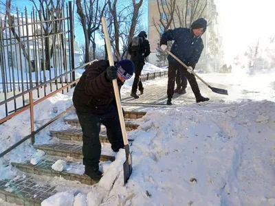 Глава Электростали проверила качество уборки снега в городе