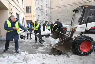 В Казани работают телефоны горячей линии по вопросам уборки снега - Новости  - Официальный портал Казани