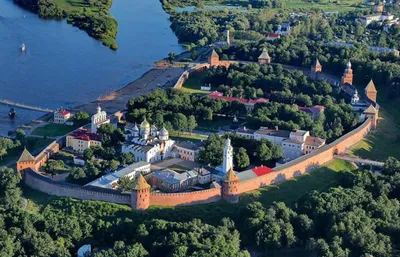 Господин Великий Новгород в тени Москвы и Петербурга