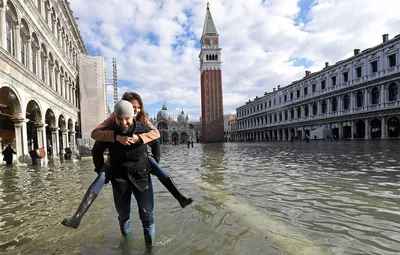 VENEZIA, ВЕНЕЦИЯ, ИТАЛИЯ редакционное стоковое изображение. изображение  насчитывающей венеция - 150225489