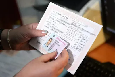 Кабмин разрешил переселенцам получать водительские права без регистрации  места жительства | Новости Эспрессо