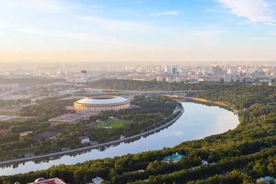 Воробьевы горы 💥: где находятся, что посмотреть, где погулять, фото,  адрес, режим работы и описание — Tripster.ru