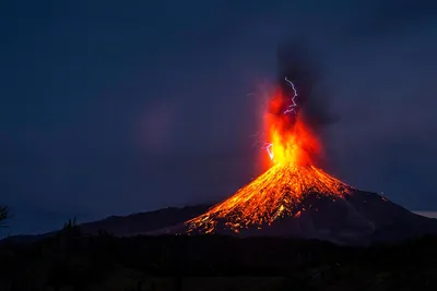 Как происходит извержение вулкана?