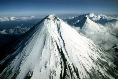 Извержение вулкана Шивелуч на Камчатке: не первое, но очень мощное. Фото -  BBC News Русская служба