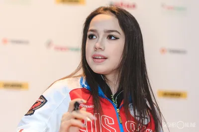 https://gazetazamoskvoreche.moscow/2024/01/04/figuristka-alina-zagitova-podderzhala-reshenie-prezidenta-uchastvovat-v-vyborah/