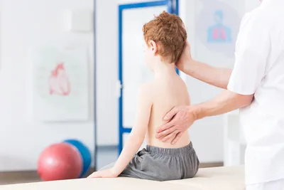 Комплекс упражнений для детей для спины и позвоночника — зарядка для мышц  спины | Блог фабрики Кузя