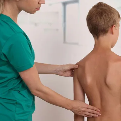 MedWeb - Прямая спина: лечебная гимнастика для исправления осанки