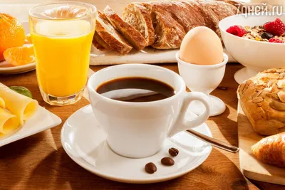 Что приготовить на завтрак быстро и вкусно: 15+ лучших рецептов на  сковороде, блюда из яиц, из творога, из молока, каши