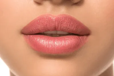 О чем говорят женские губы? | Психологический Журнал LAWANTIMIR | Дзен