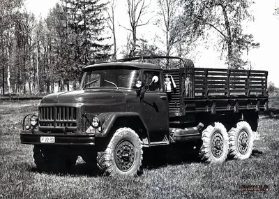 File:ZiL-131 of the Ukrainian Army.JPG - Wikipedia